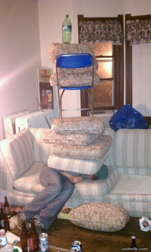Dont Pass Out There