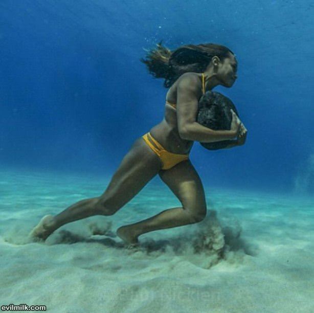 Girls Under Water Picdump 2