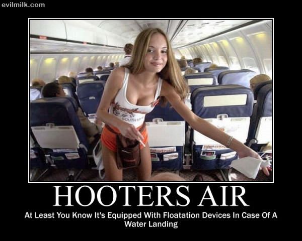 Hooters Air