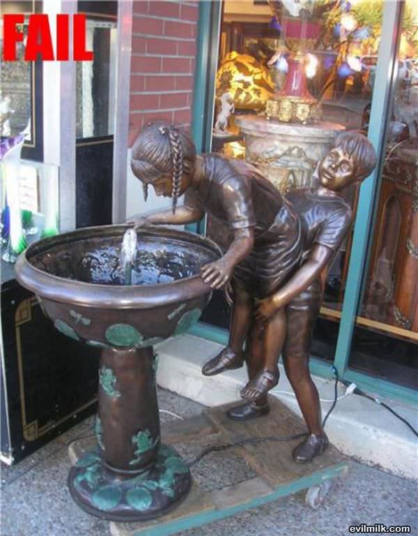 Kids Statue Fail