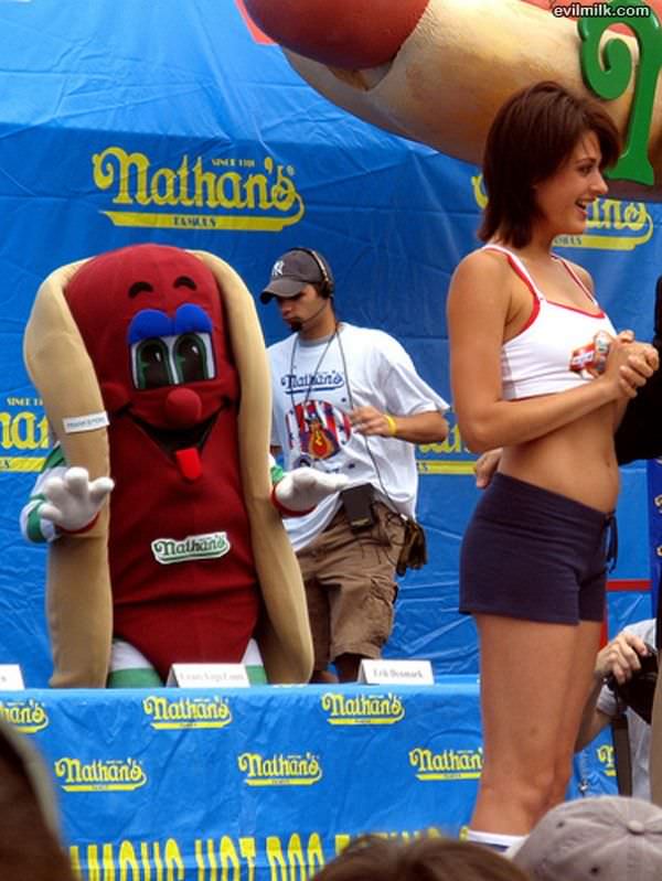 Nathans Hot Dogs