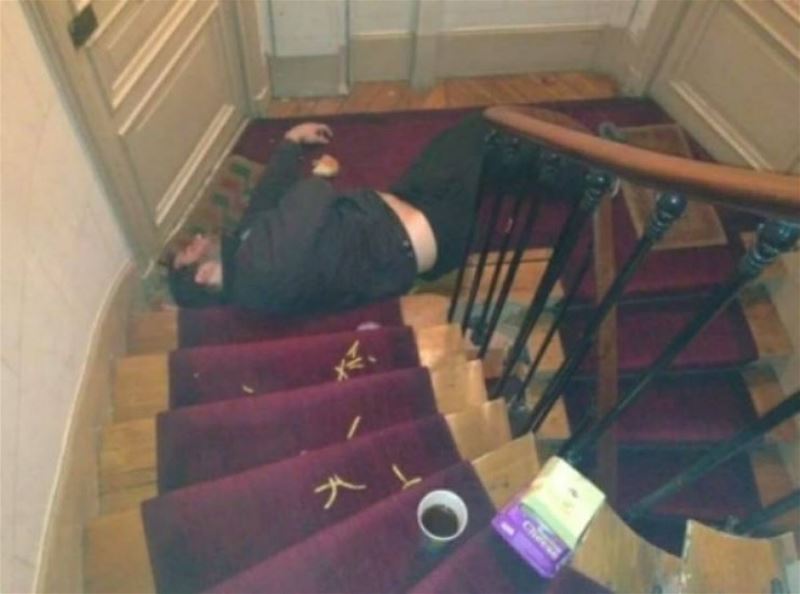 Party Hard   GIFDUMP   5