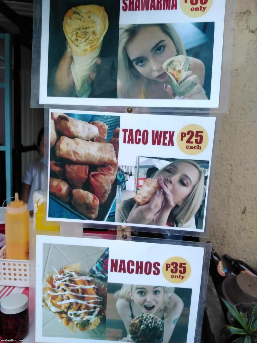 Street Vendor Knows How To Advertise