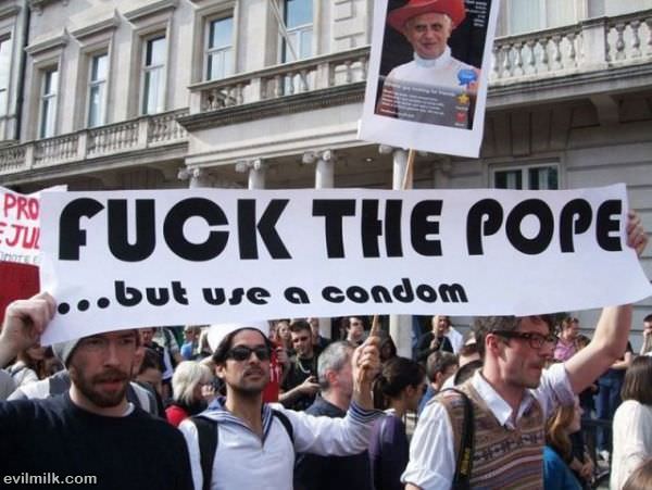 The Pope Fans