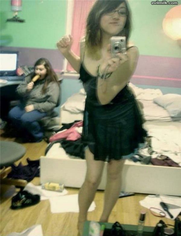 Weird Photo Bomb