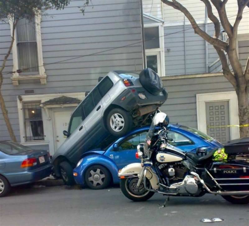 You cant park there 42