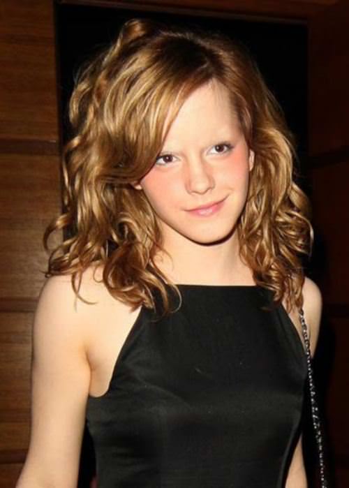 Emma Watson without eyebrows