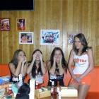 Clever Hooters Girls