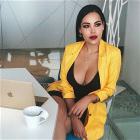 Lovely shade of lipstick 28