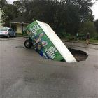 You cant park there 34